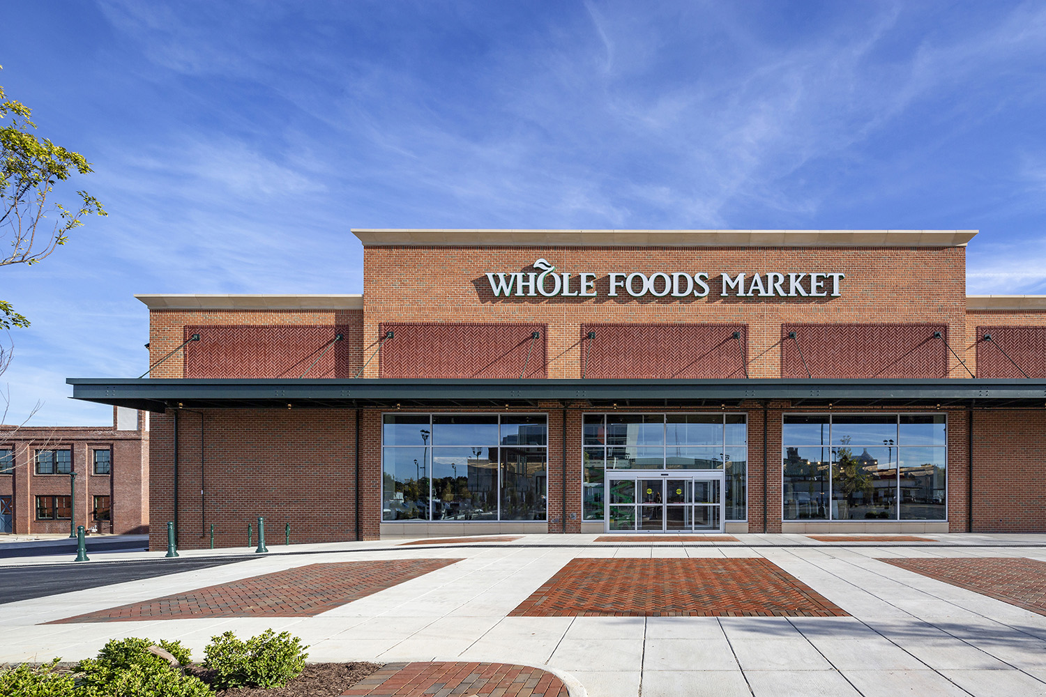 whole foods richmond va sauer center